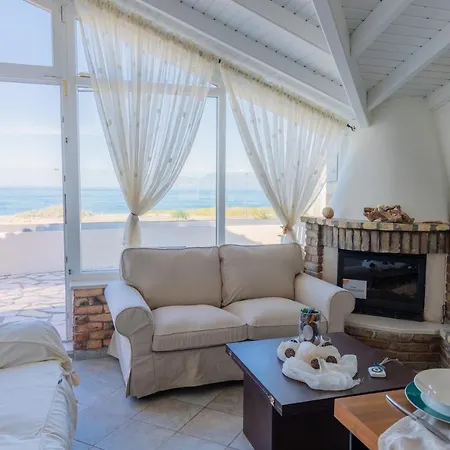Athanasia - With Private Pool On The By Posarellivillas Вилла Ахарави