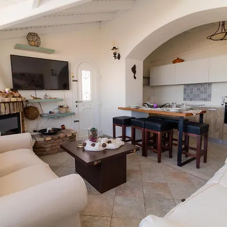 Вилла Athanasia - With Private Pool On The By Posarellivillas *