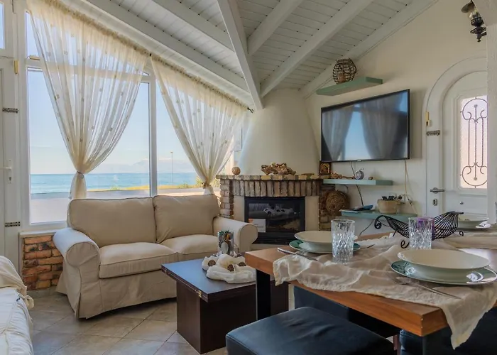 Athanasia - With Private Pool On The By Posarellivillas *