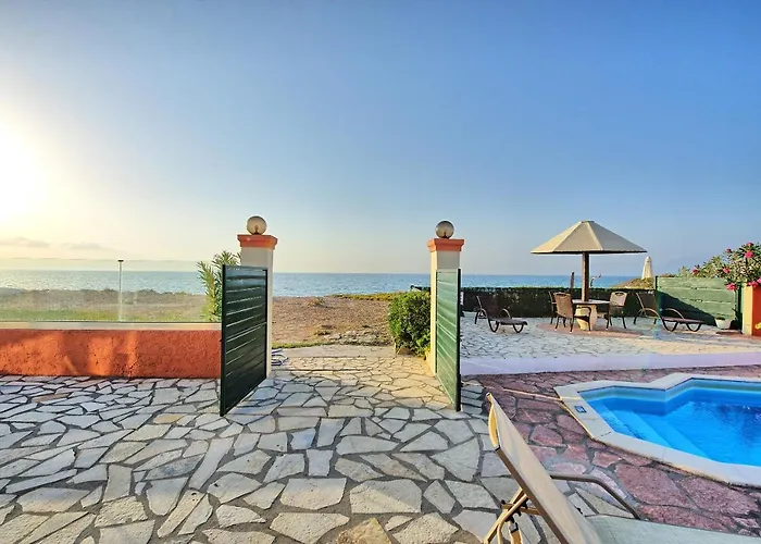 Athanasia - With Private Pool On The By Posarellivillas ヴィラ